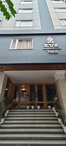 Mahmoorganj Hotel | Eve Hotel