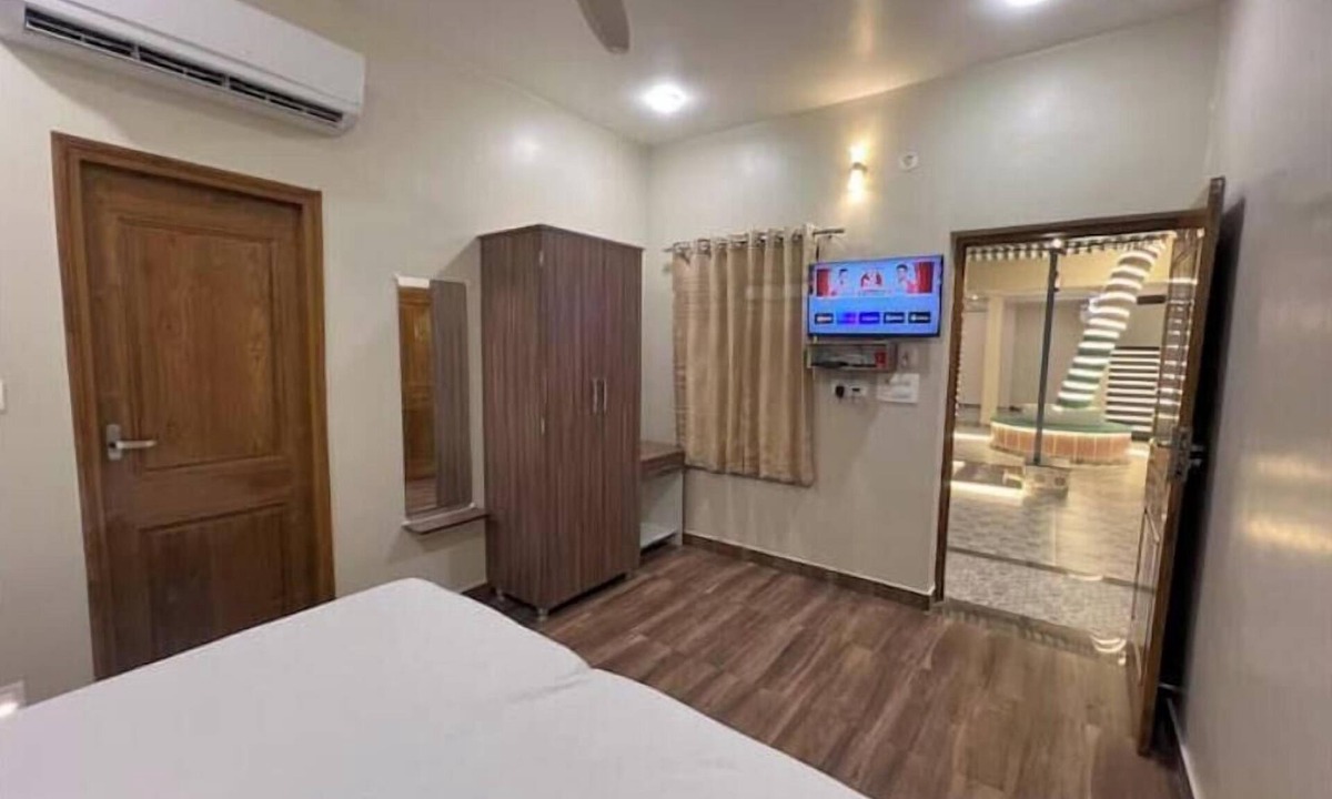 Varanasi Apartment | Experience Kashi @ SerenityStay2 #4