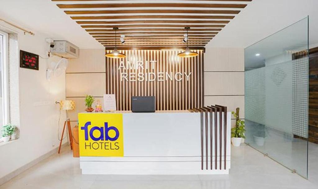 Udyog Vihar Hotel | FabHotel Amrit Grand