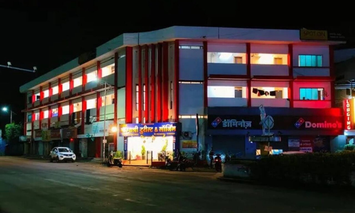 Nashik Road Hotel | Fabhotel Bhagyashri Executive