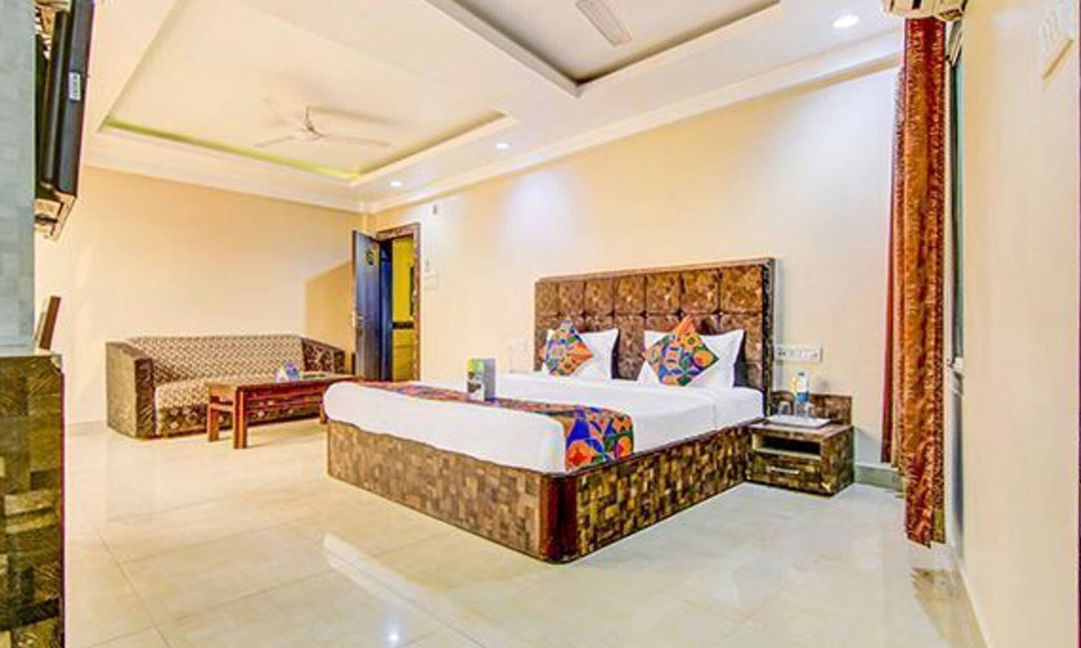 Bhopal Hotel | Fabhotel Ct Palace