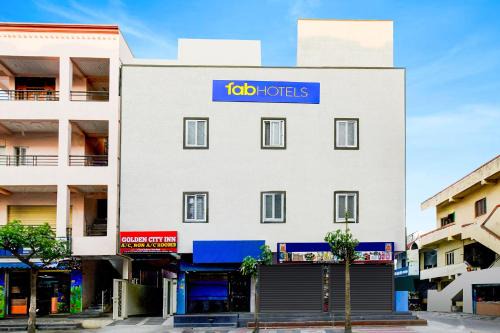 Dr AS Rao Nagar Hotel | FabHotel Golden City Inn