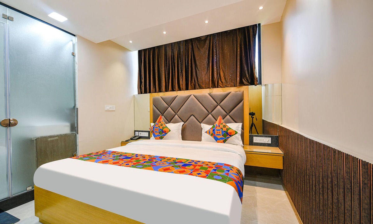 Pashim Vihar Hotel | Fabhotel Grand Palazzo