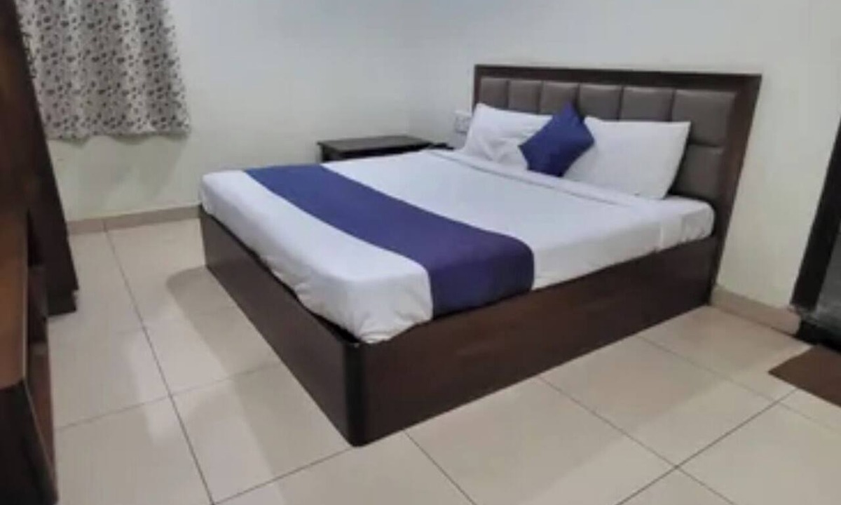 Hyderabad Hotel | Fabhotel Latitude