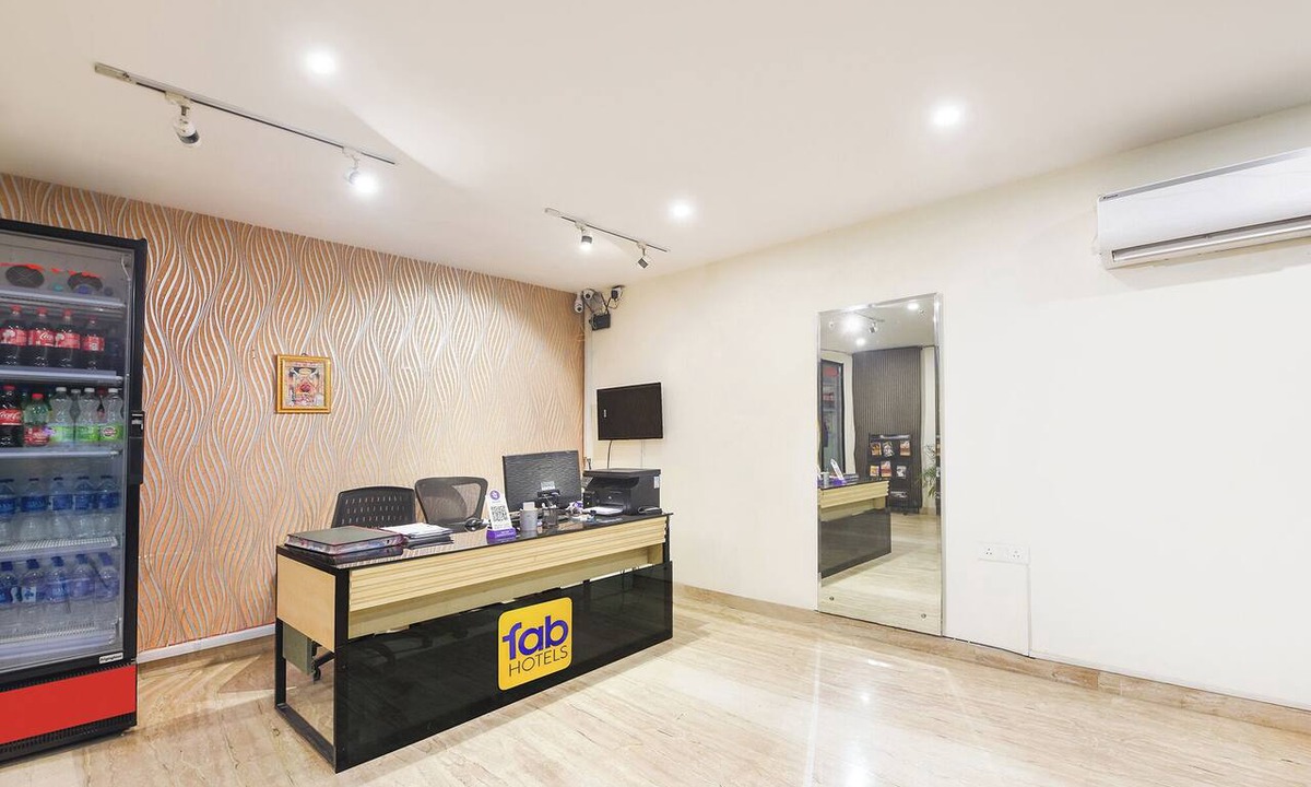 Gurugram Hotel | FabHotel Monsella