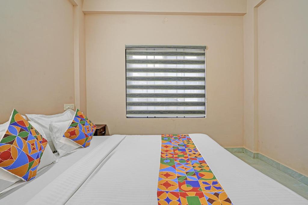 Mahadevpet Hotel | FabHotel Oasis Homes