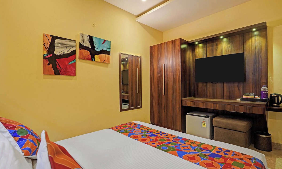 Electronics City Hotel | FabHotel Pride - Electronic City