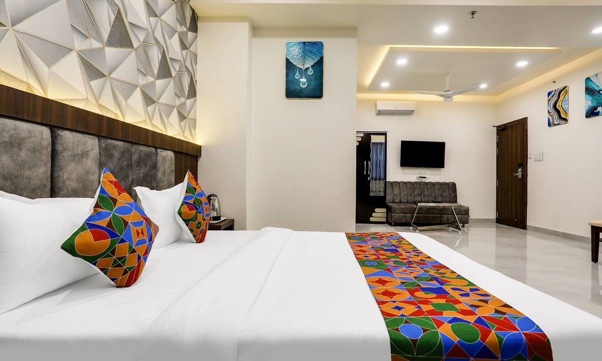 Bhopal Hotel | FabHotel Prime Panchwati Regency - MP Nagar