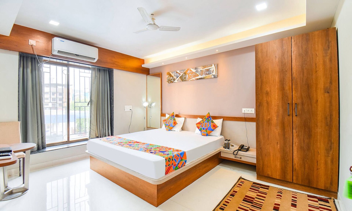 Kondhwa Hotel | FabHotel Prime Rajmudra - Nr. Butterfly Trampoline Park, Hinjawadi