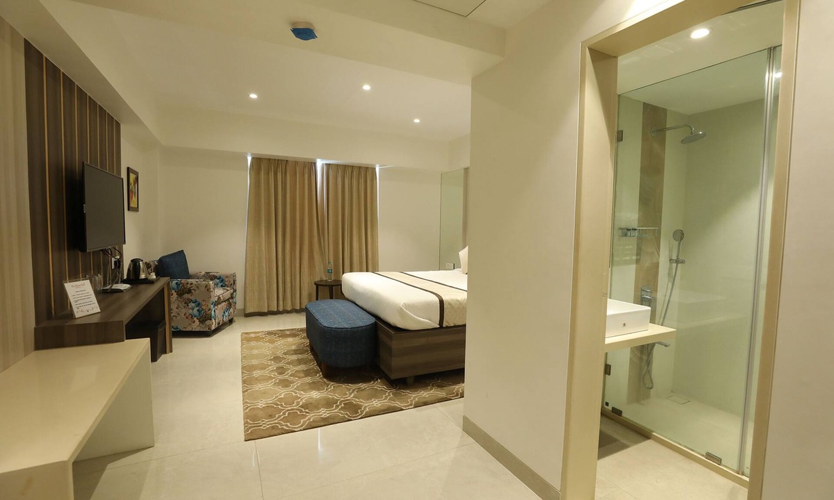 Thane West Hotel | FabHotel Prime The Thane Club - Nr. Eternity Mall