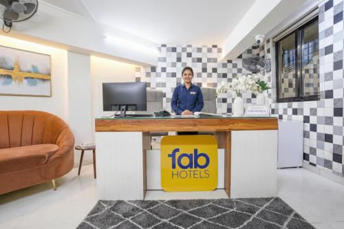 Mira Bhayandar Hotel | FabHotel Shree Balaji NX Banquets & Apartment