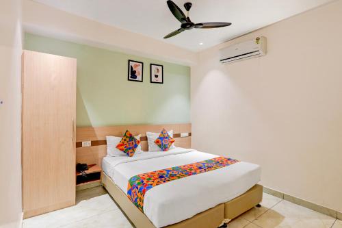 Hanmakonda Hotel | FabHotel Silver Cloud