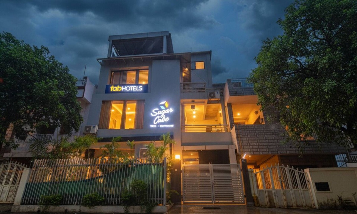 Bhopal Hotel | Fabhotel Sugar Cube