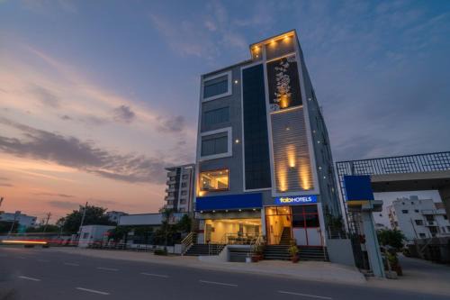 Medchal Hotel | FabHotel VKs Bahadurpally - Nr Mahindra University Bahadurpally Jeedimetla
