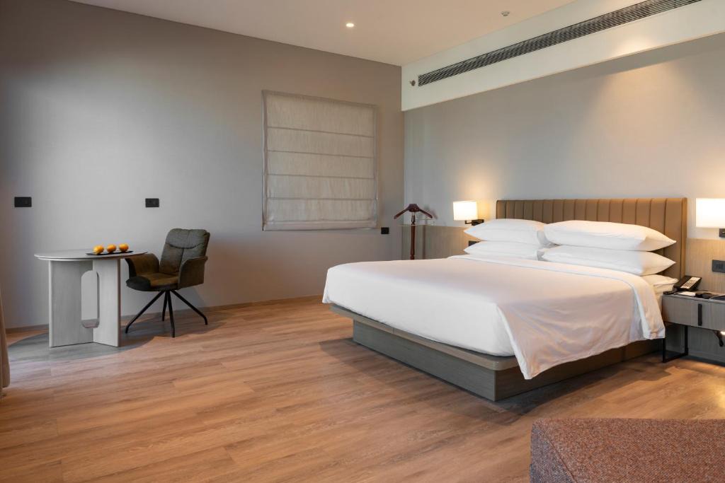 Vadodara Hotel | Fairfield by Marriott Vadodara