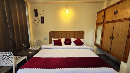 Old Manali House | Flura Casa By Navneet Tourist