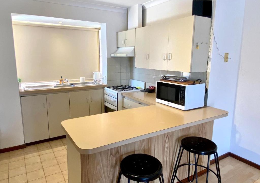 East Bunbury House | Forrest Holiday Unit Bunbury