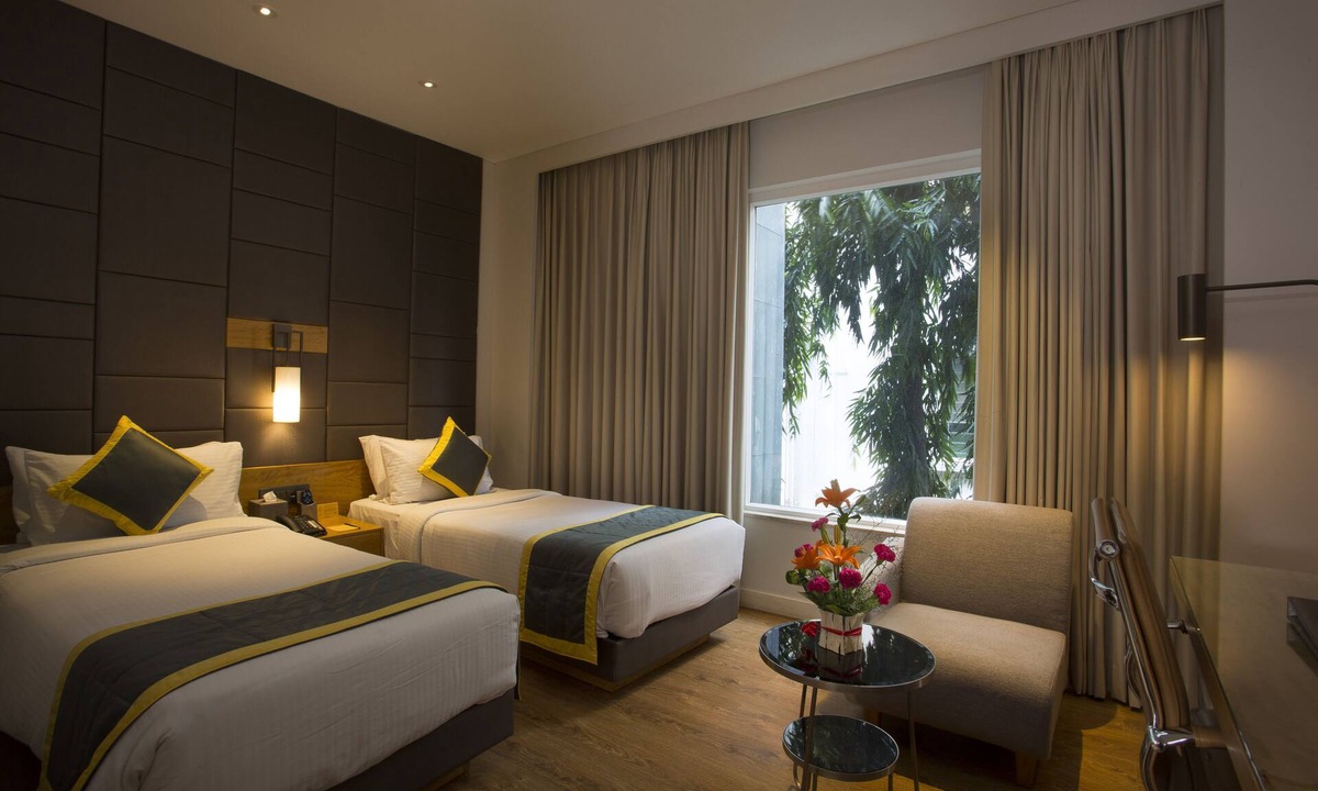 JP Nagar Hotel | Fountain Tree by TGI