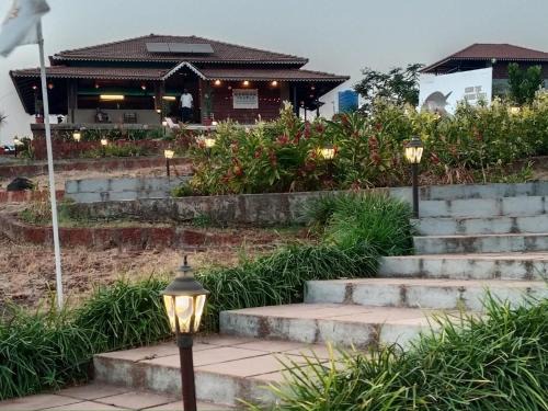 Anjanvel Villa | Fulora Guesthouse
