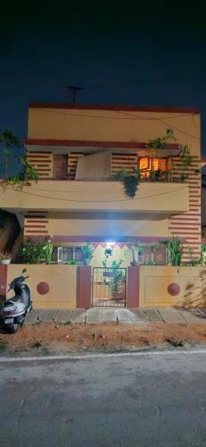 Gokulam Apartment | Gagan's Retreat