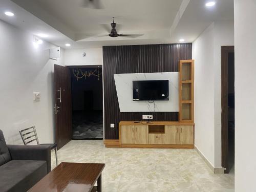 Gaya Apartment | Gaya JI Homestays Luxe 3BHK Apartments