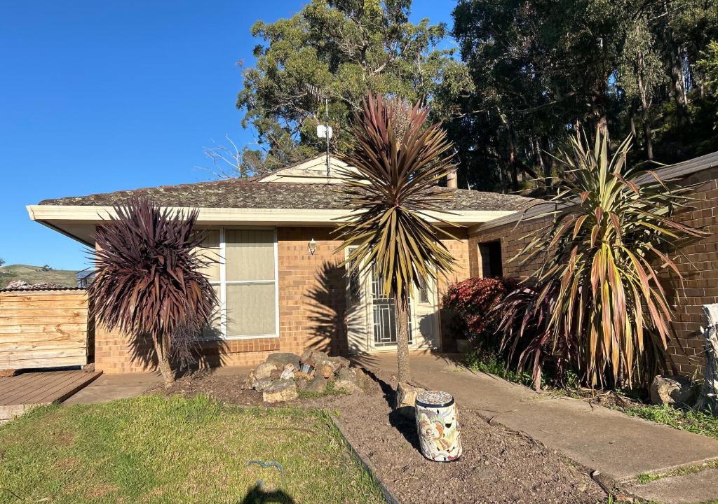 Yinnar South House | Gilberts rise