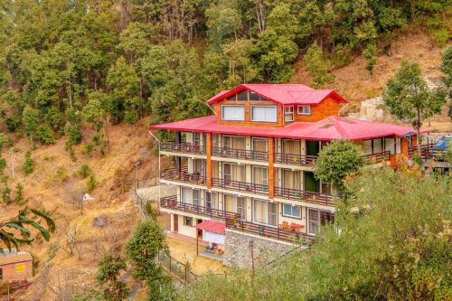 Ramgarh Villa | Golden Bliss Cottage by VEO - Part of StayVista