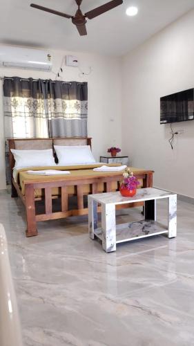 Chettikulam Hotel | Golden Stay Inn