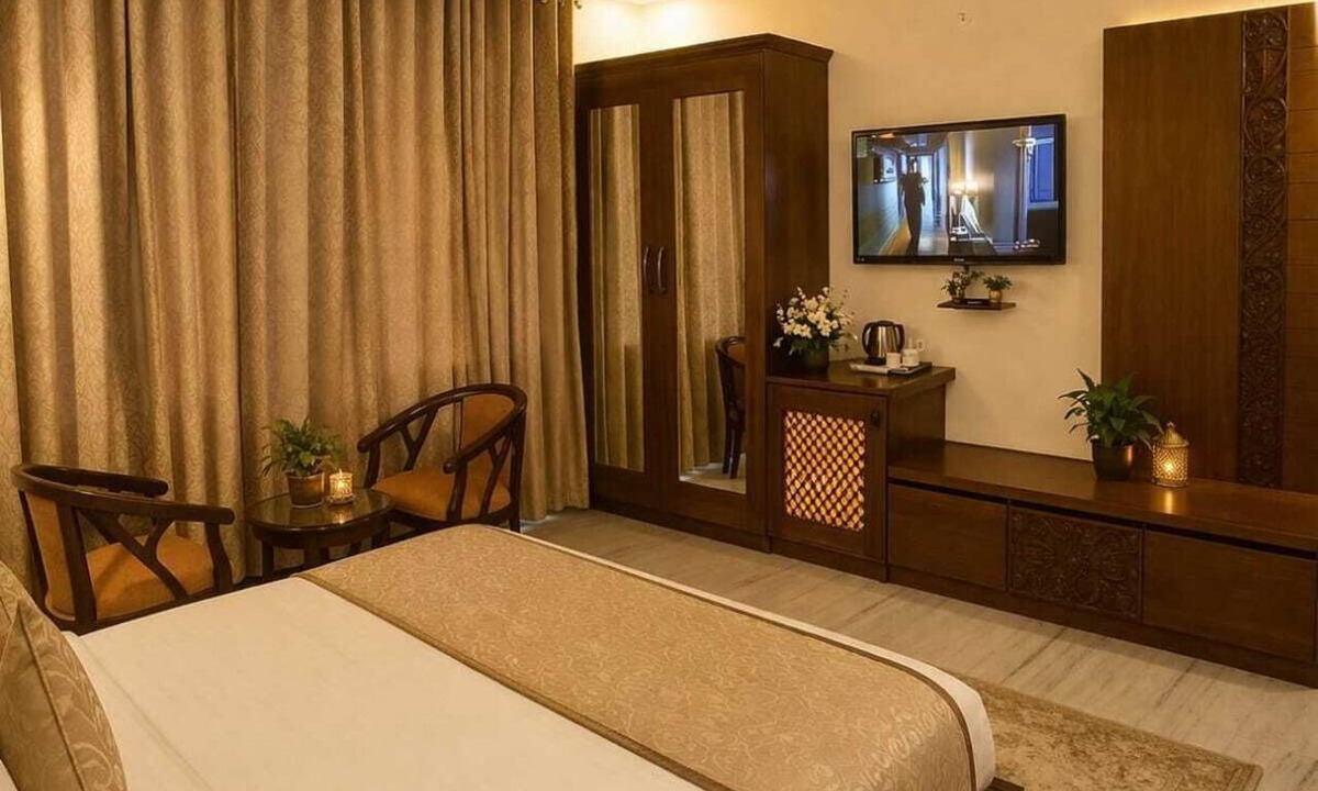 Taj Ganj Hotel | Goyal Hoteliers - Hotel The Agra Grande
