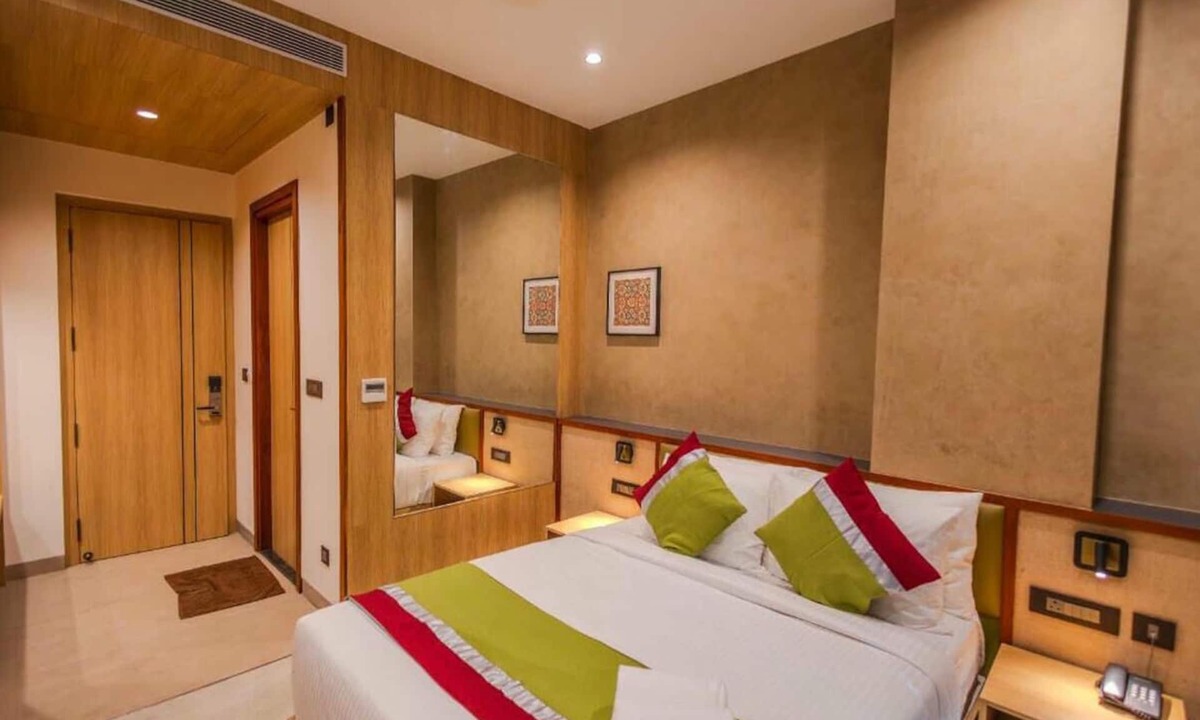 Kannur Hotel | Grand Benale