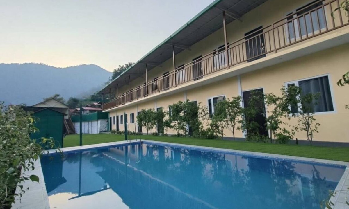 Dhunar Gaon Hotel | Green Ganga Resort
