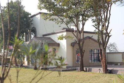 Navsari House | Green Haven Villa