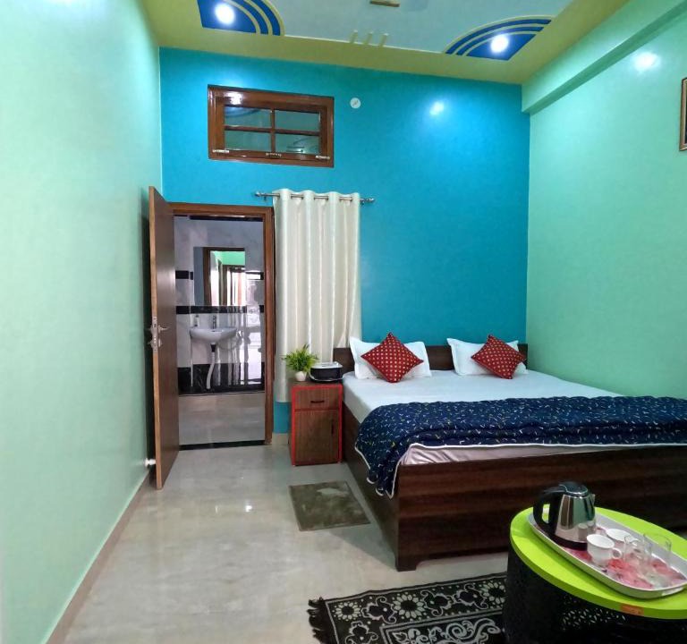 Faizabad Hotel | Hare Rama Palace