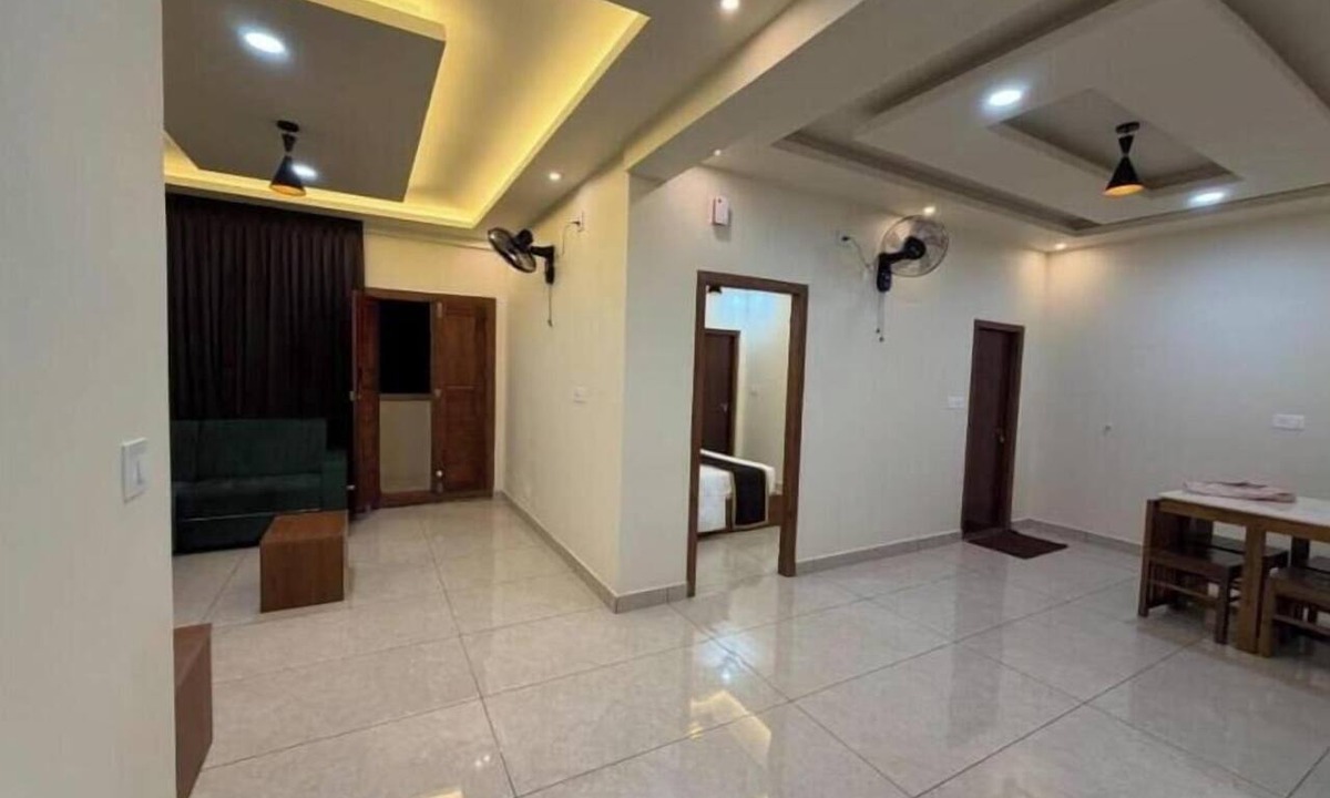 Mananthavady Apartment | Hide Away: Two-Bedroom Deluxe Apartment