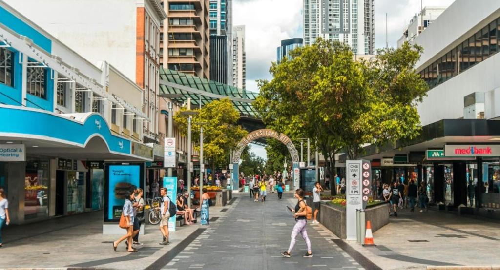 Highgate Hill Apartment | Highgate Hill Hideaway Near South Bank & CBD
