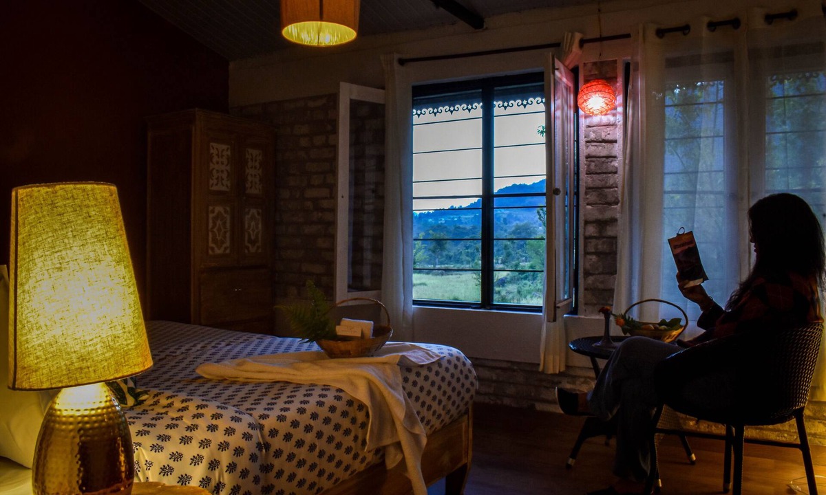 Chamoli Hotel | Himalayan River Garden