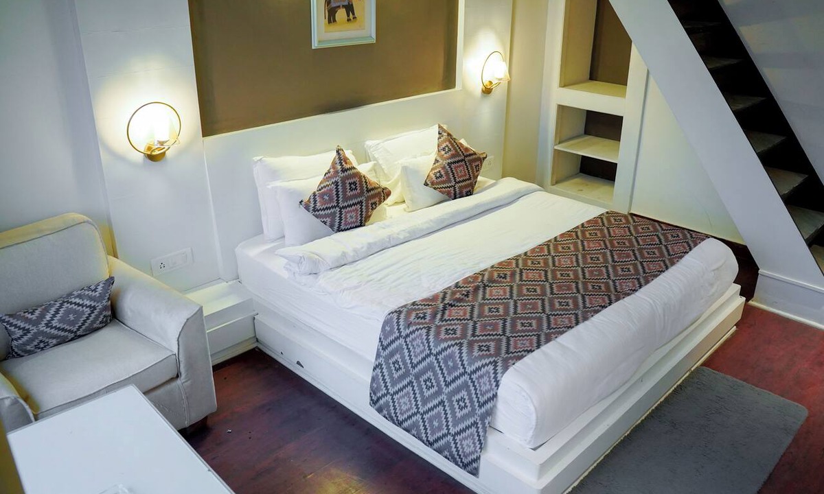 Satbunga Hotel | Himalayas Resort by The Lake Hill