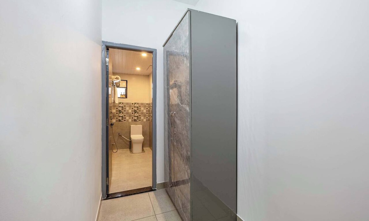 Bedla Apartment | Homely 2BHK at Lakecity Apartments by Viraalay