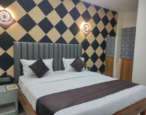 Raipur Hotel | Hotel Abhijeet Inn