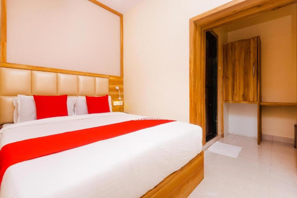 Girgaon Hotel | Hotel Amber Sun City Near Girgaon Beach