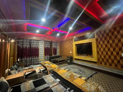 Rajbagh Hotel | Hotel apex