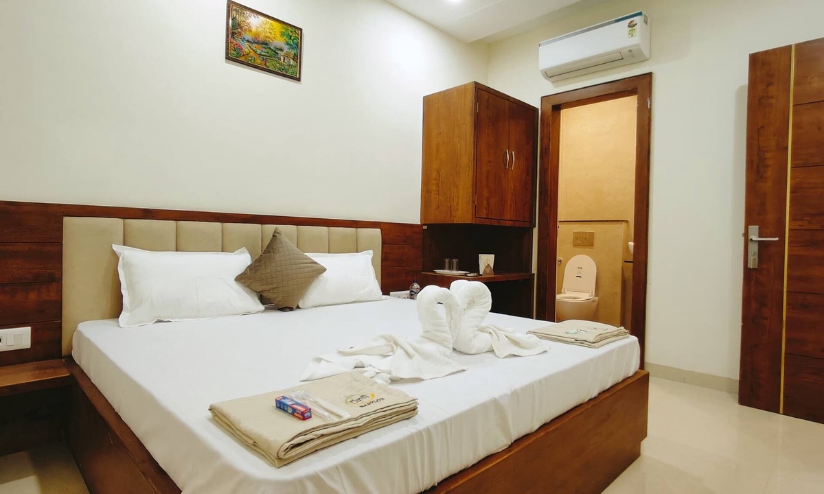 Mathura Hotel | Hotel Babylon Regency