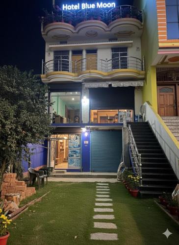 Bihar Sharif Hotel | Hotel Blue Mooon