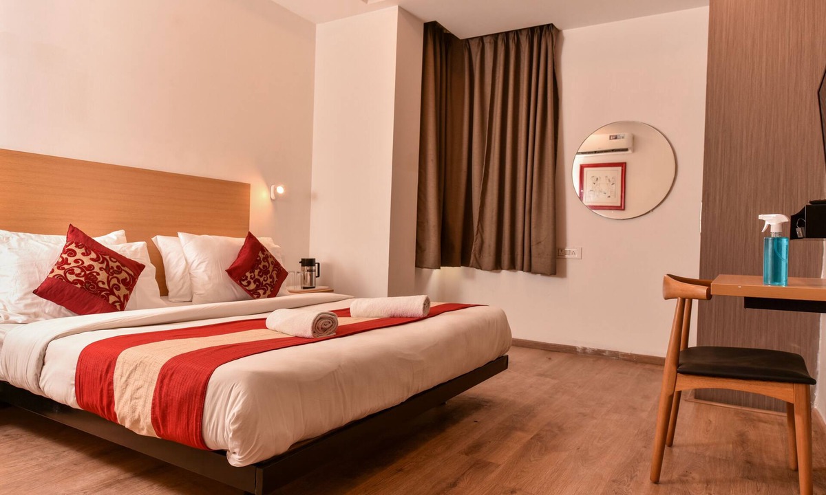 Rohini Hotel | Hotel Blue Saffron