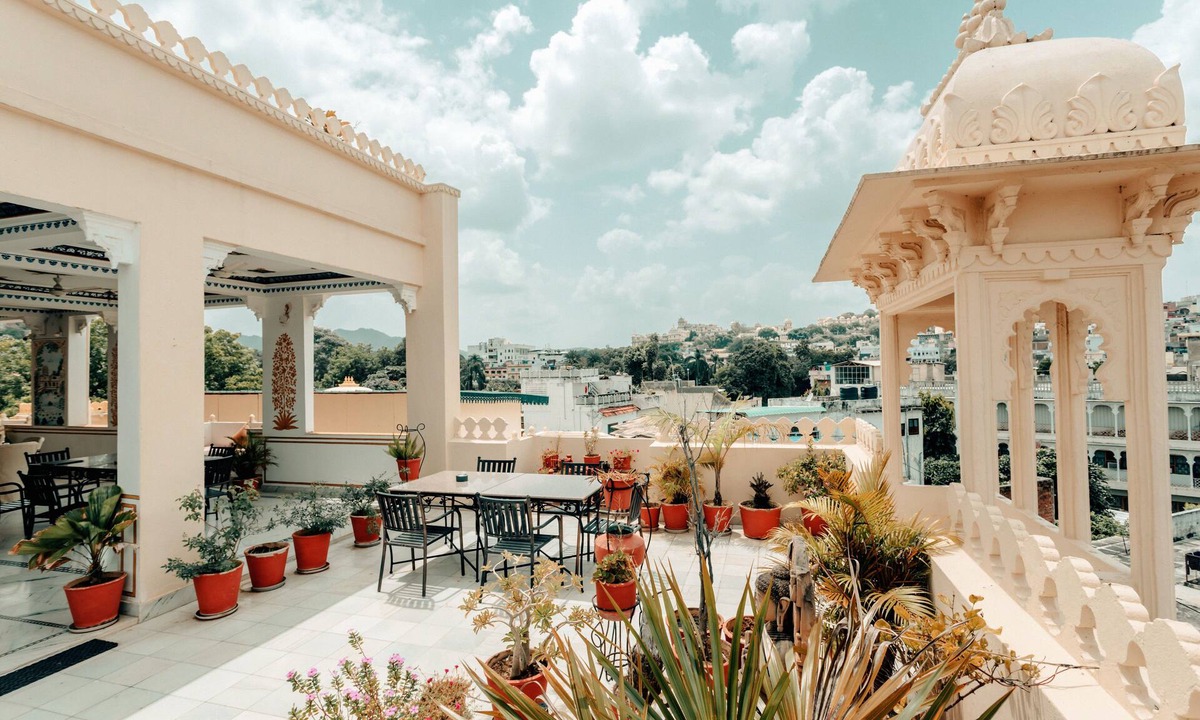 Udaipur City Centre Hotel | Hotel Boheda Palace