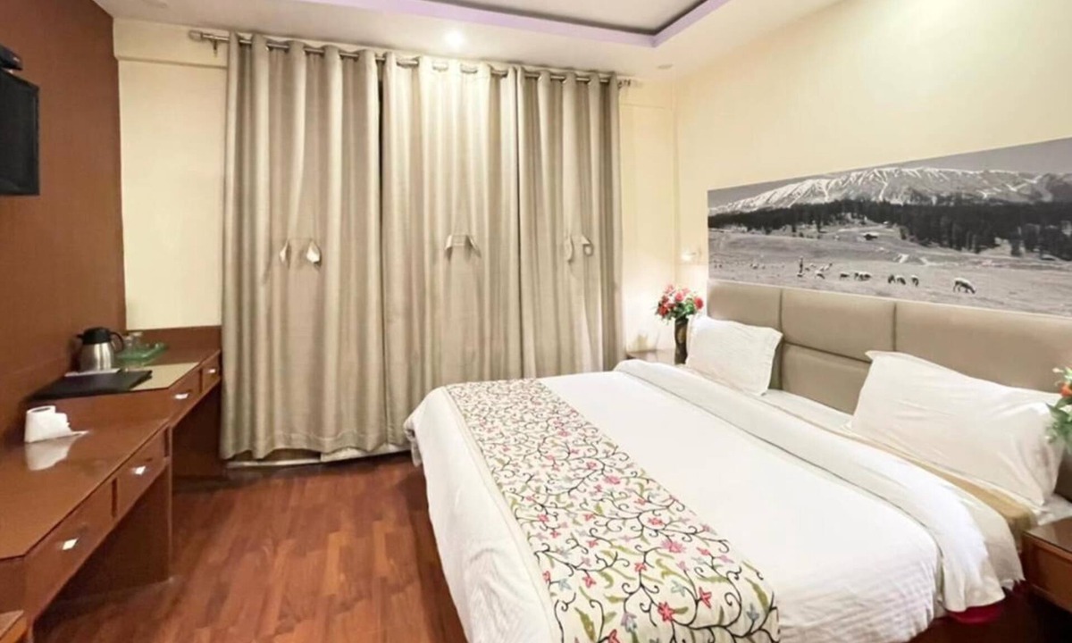 Sudarbal Hotel | Hotel Centre Point