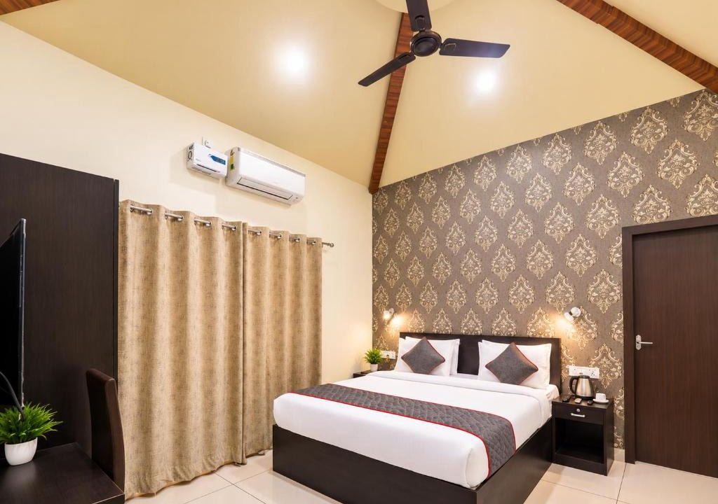 Gorakhpur Hotel | Hotel Centrum By KP