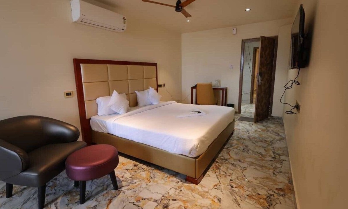 Dr AS Rao Nagar Hotel | HOTEL CHUTNEYS