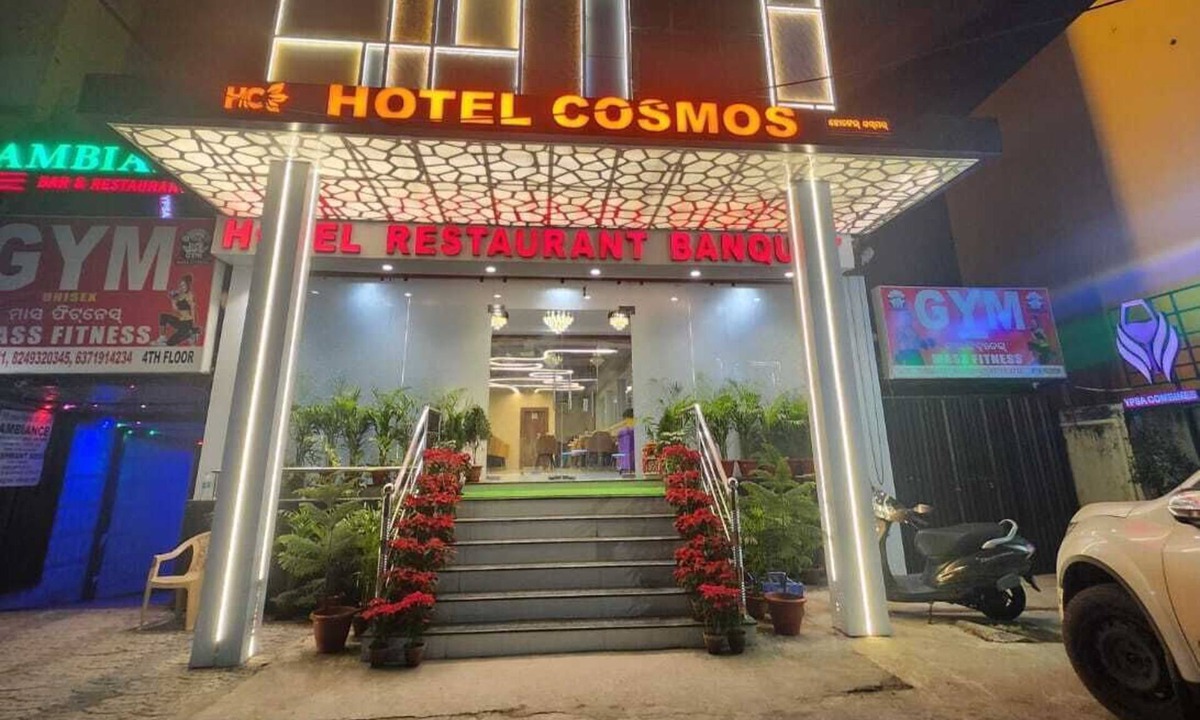 Bhubaneshwar Hotel | Hotel Cosmos