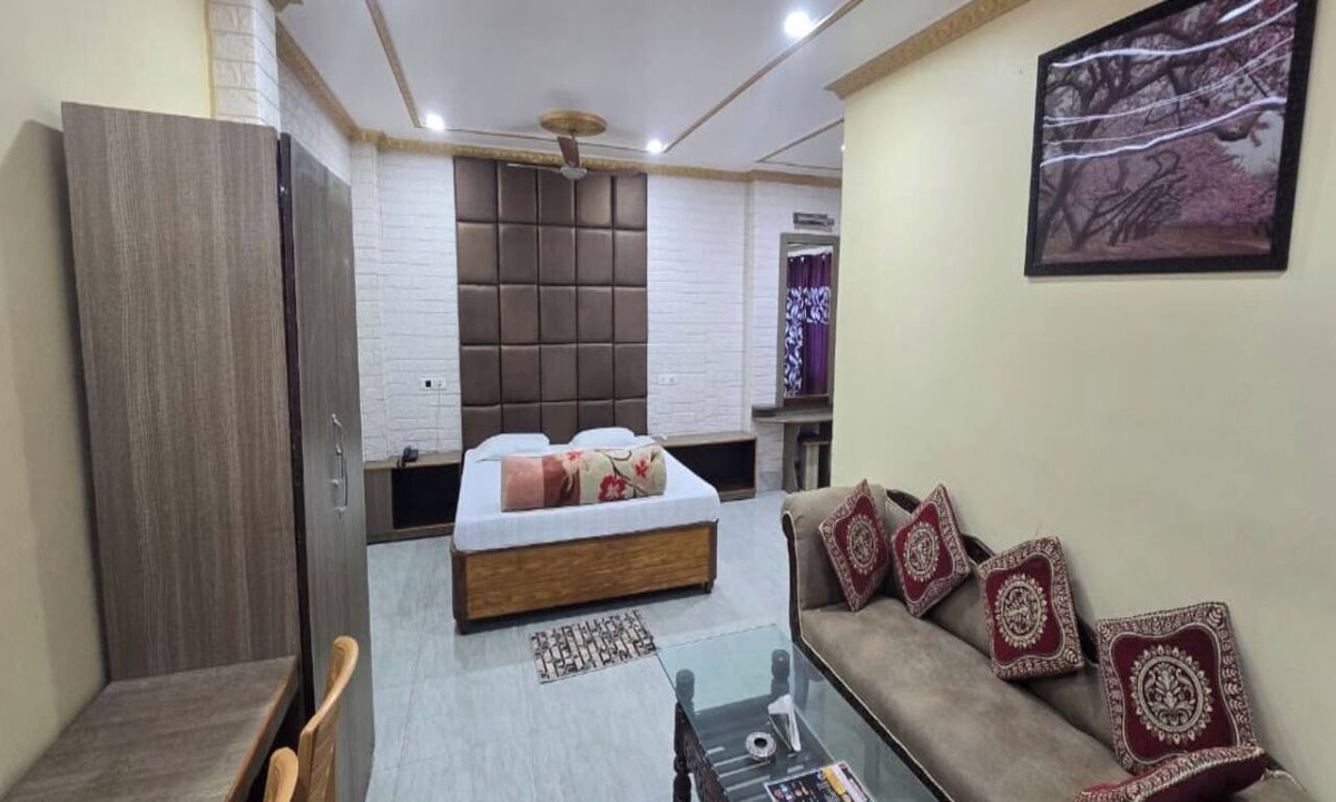 Tezpur Hotel | Hotel DL
